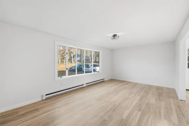 $425,000 | 25 L English Range Road, Unit B, Derry, NH 03038