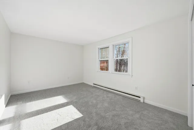 $425,000 | 25 L English Range Road, Unit B, Derry, NH 03038