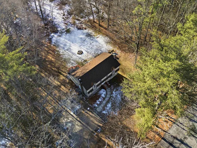 $425,000 | 25 L English Range Road, Unit B, Derry, NH 03038