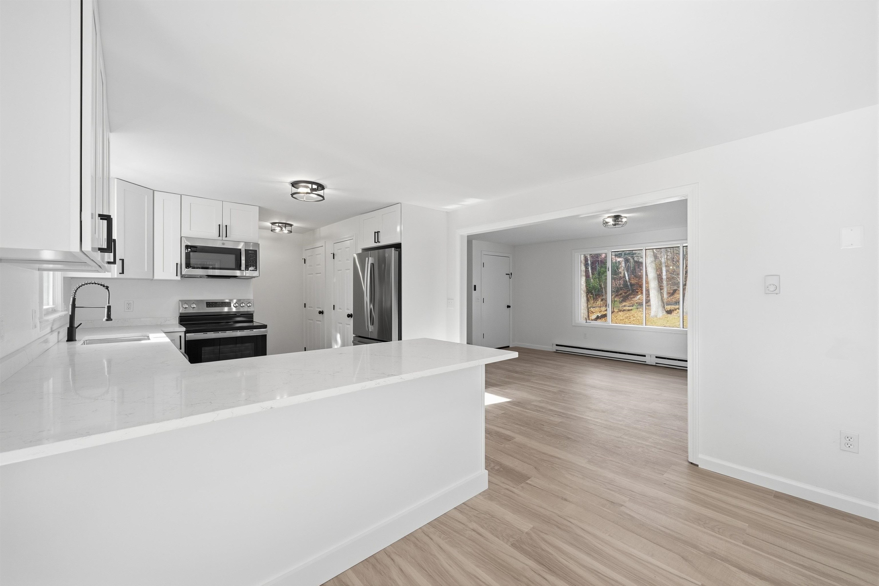 25 L English Range Road, Unit B Derry, NH 03038 - Photo 6 of 34