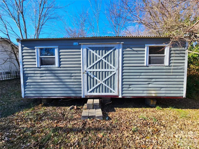 $1,395 | 29 Willowbrook Drive Northwest, Concord, NC 28027