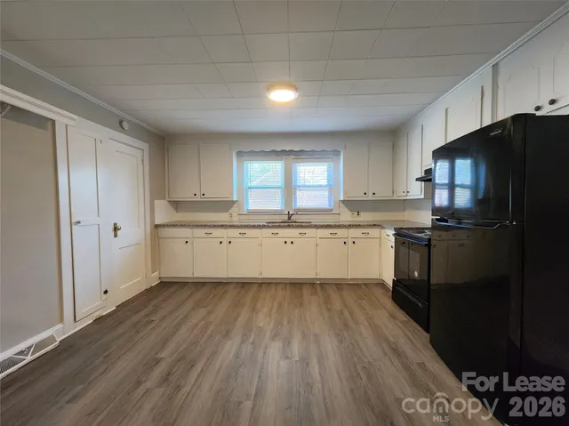 $1,395 | 29 Willowbrook Drive Northwest, Concord, NC 28027