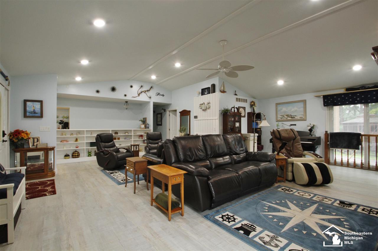 10338 Cedarcrest Road Whitmore Lake, MI 48189 - Photo 10 of 63