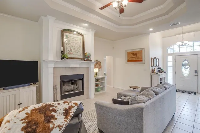 $429,900 | 144 Howard Newby Lane, Springtown, TX 76082