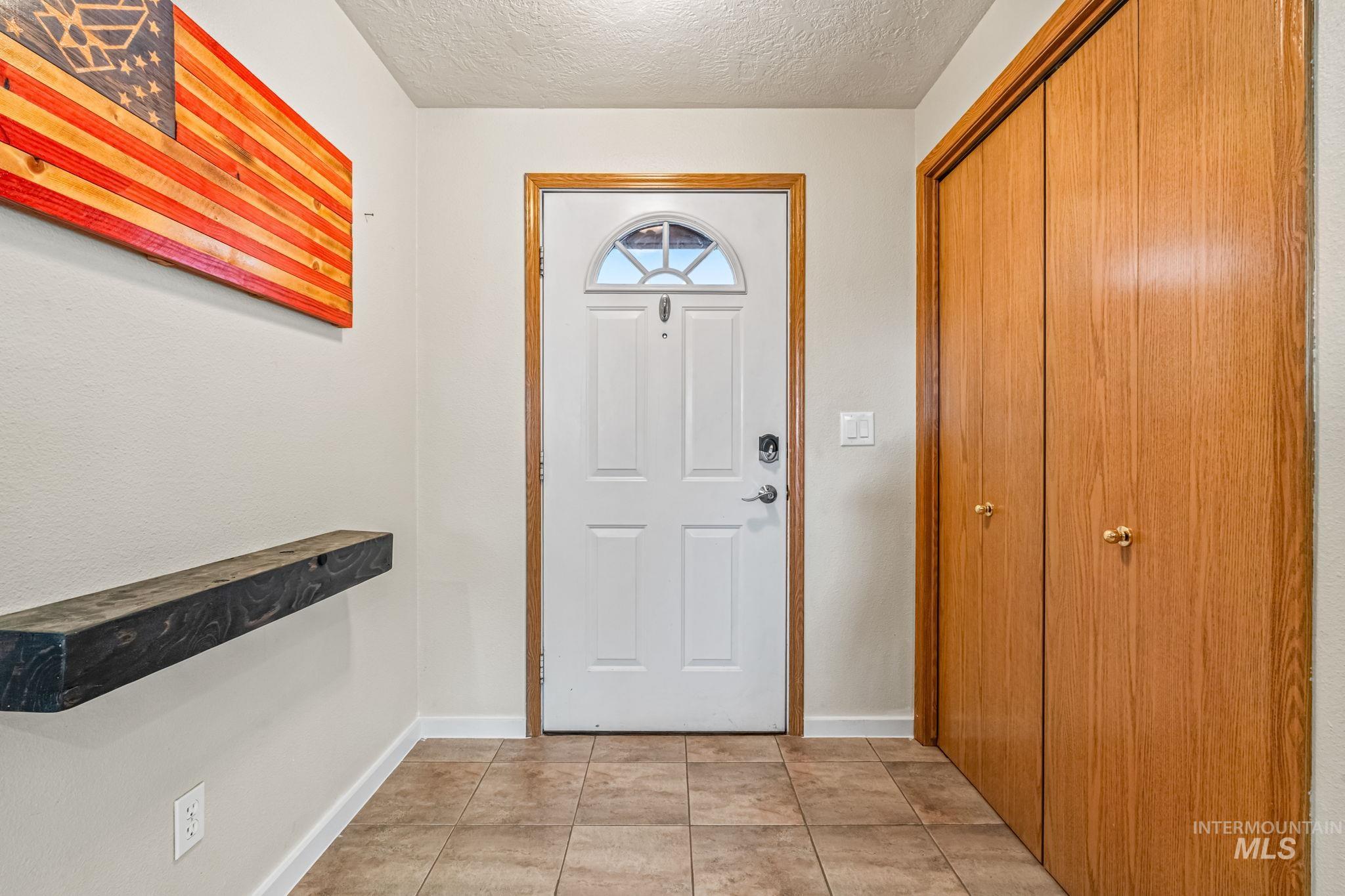 175 Del Mar Street Mountain Home, ID 83647 - Photo 3 of 25