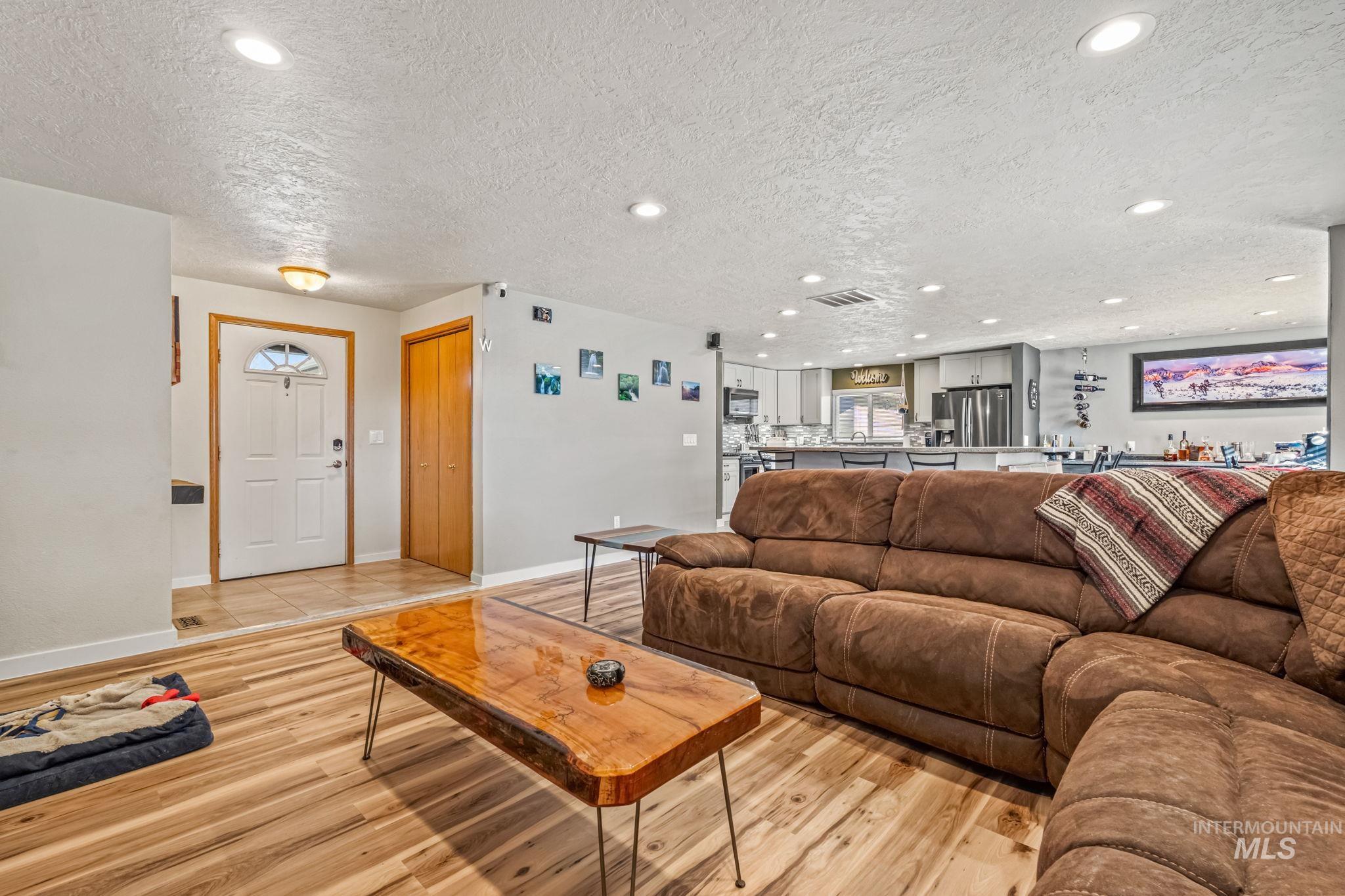 175 Del Mar Street Mountain Home, ID 83647 - Photo 6 of 25