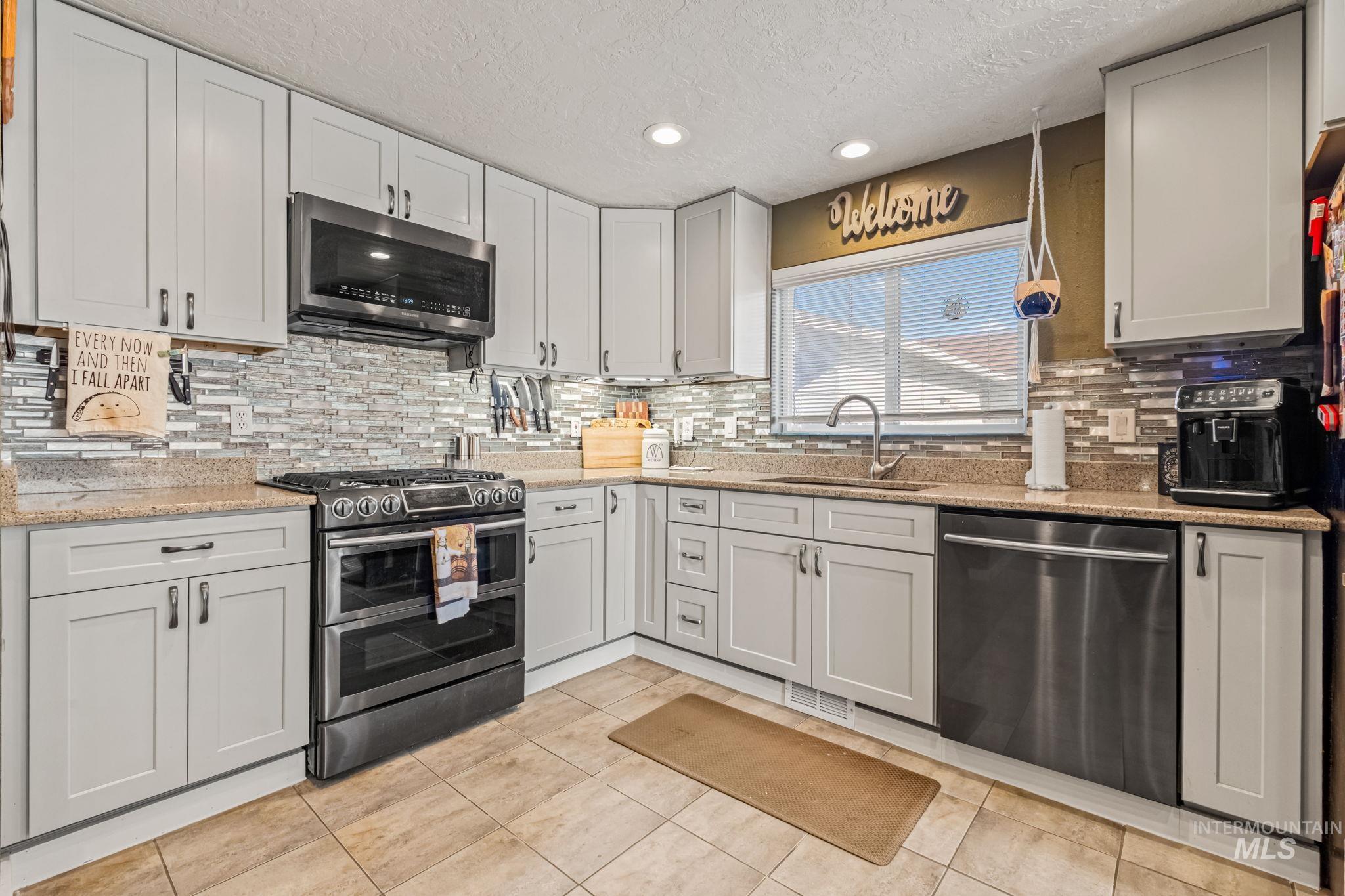 175 Del Mar Street Mountain Home, ID 83647 - Photo 8 of 25