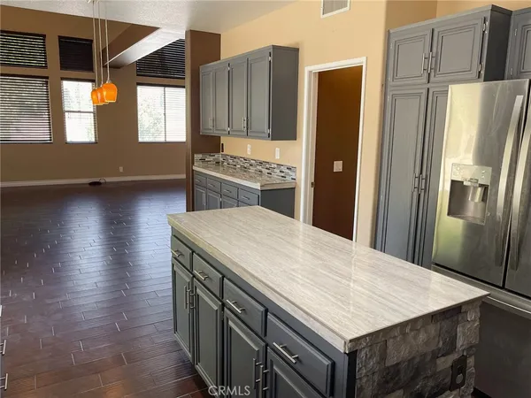 $3,600 | 42107 Quail Run Way, Lancaster, CA 93536
