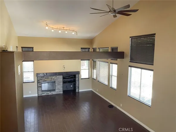 $3,600 | 42107 Quail Run Way, Lancaster, CA 93536
