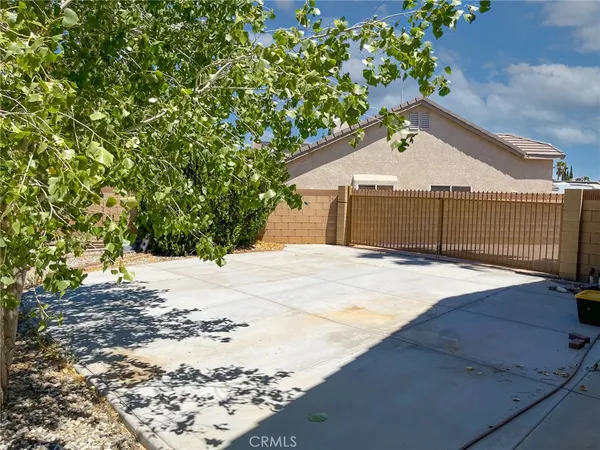 $3,600 | 42107 Quail Run Way, Lancaster, CA 93536