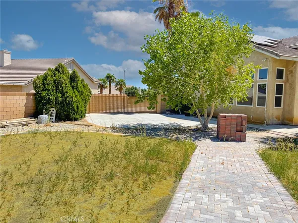 $3,600 | 42107 Quail Run Way, Lancaster, CA 93536