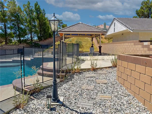 $3,600 | 42107 Quail Run Way, Lancaster, CA 93536