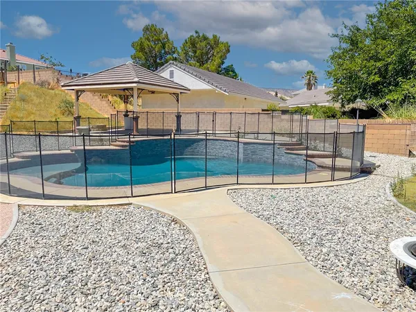 $3,600 | 42107 Quail Run Way, Lancaster, CA 93536