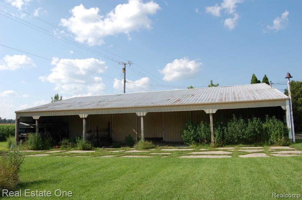 2089 Dietz Road Williamston, MI 48895 - Photo 19 of 26 2089 Dietz 019.jpg
