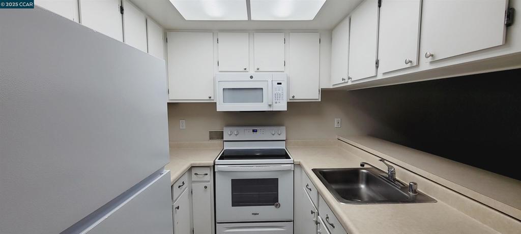 4214 Treat Boulevard Concord, CA 94521 - Photo 5 of 13