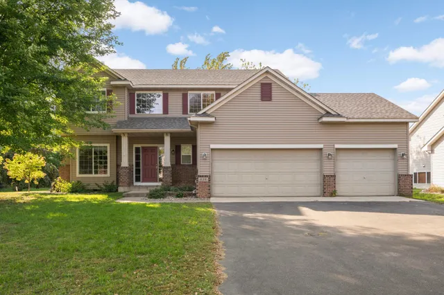 $450,000 | 839 Forest Edge Drive, Jordan, MN 55352