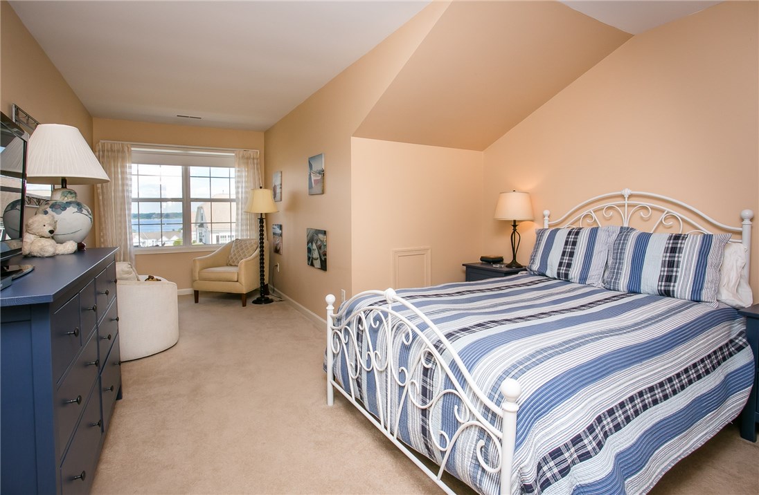 287 Rolling Hill Road Portsmouth, RI 02871 - Photo 17 of 29