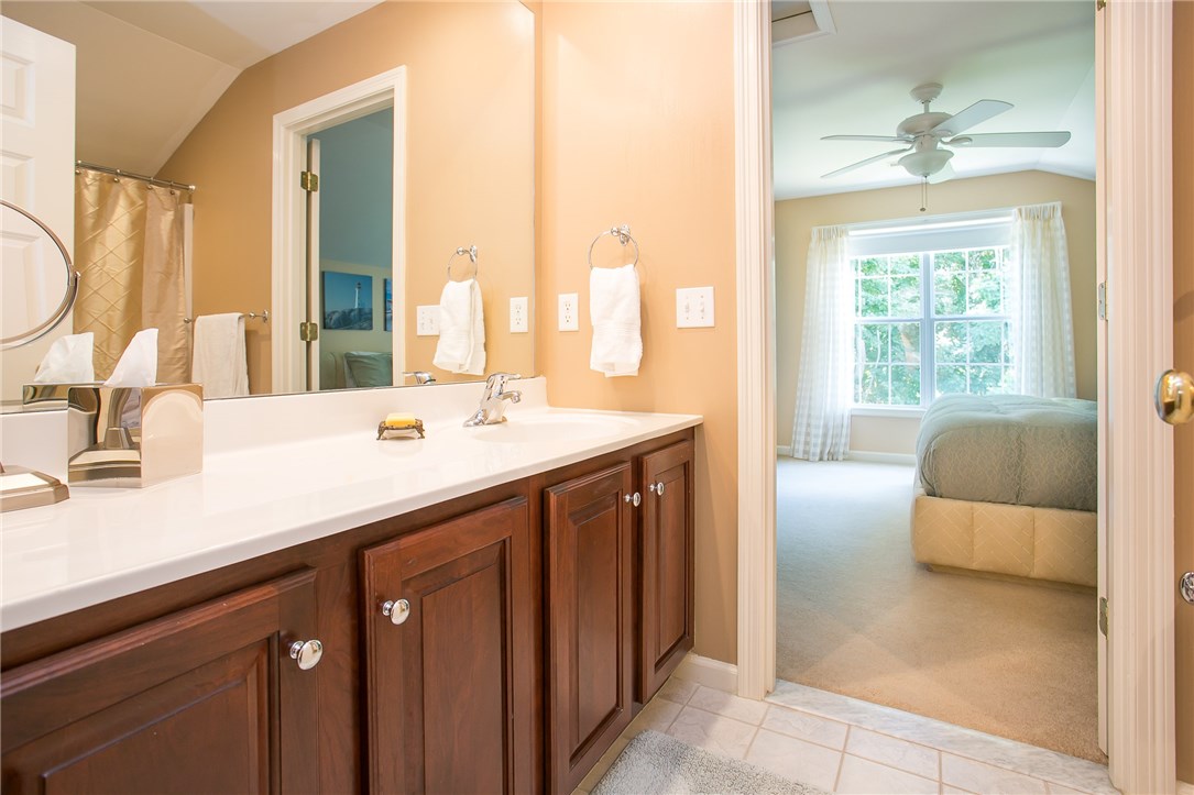 287 Rolling Hill Road Portsmouth, RI 02871 - Photo 19 of 29