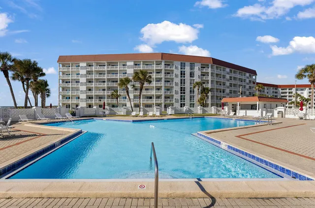 a view of balcony with city view