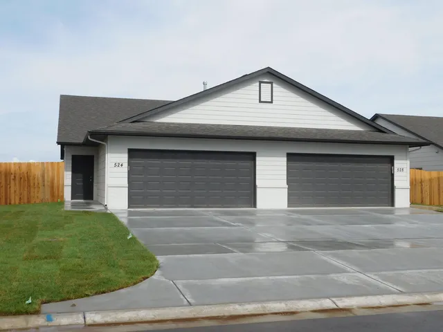 $350,000 | 12026-12028 West Fontana Court, Unit 2, Wichita, KS 67205