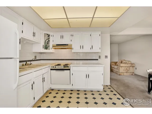 $995,000 | 3310 Heidelberg Drive, Boulder, CO 80305