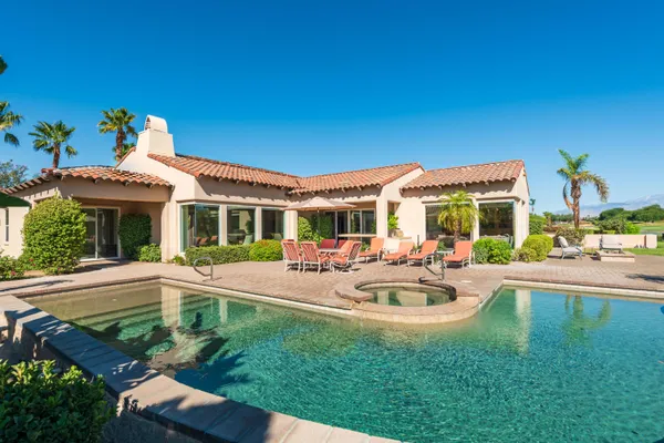 $14,000 | 136 Royal St Georges Way, Rancho Mirage, CA 92270
