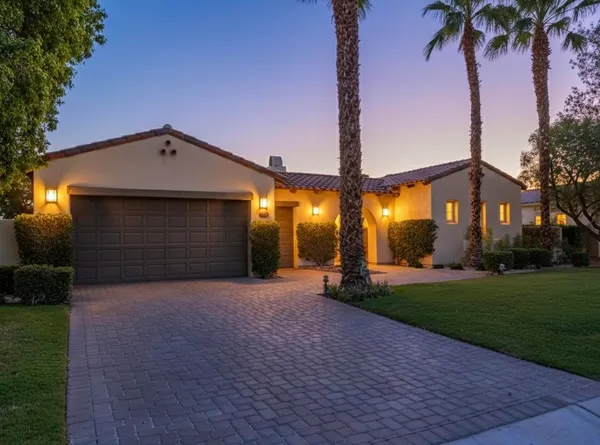 $14,000 | 136 Royal St Georges Way, Rancho Mirage, CA 92270