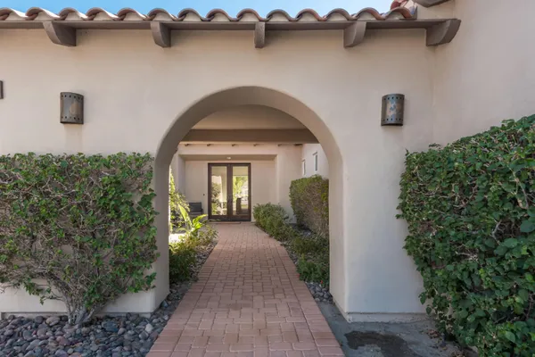 $14,000 | 136 Royal St Georges Way, Rancho Mirage, CA 92270