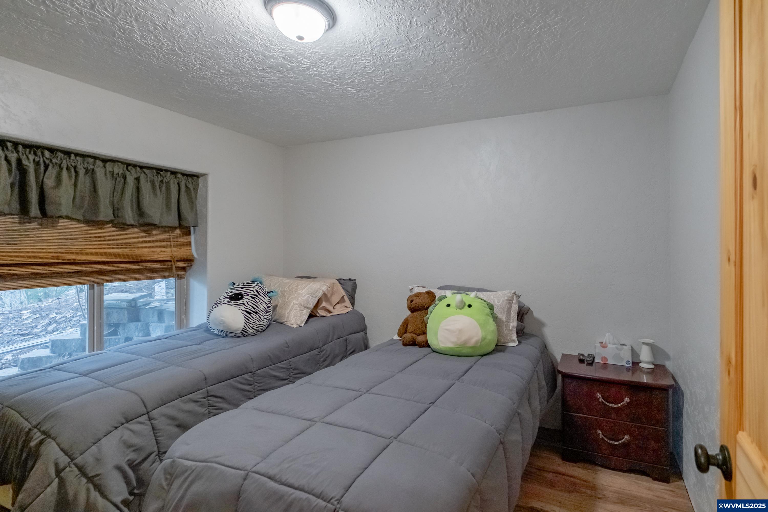 32583 Bellinger Scale Road Lebanon, OR 97355 - Photo 41 of 49 Gallery Image 41