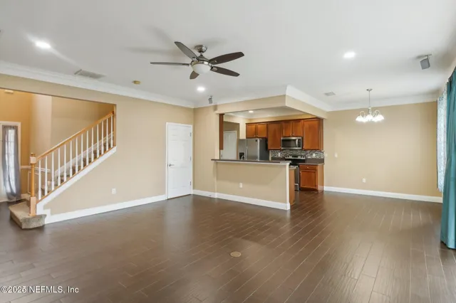 $2,150 | 4216 Metron Drive, Jacksonville, FL 32216