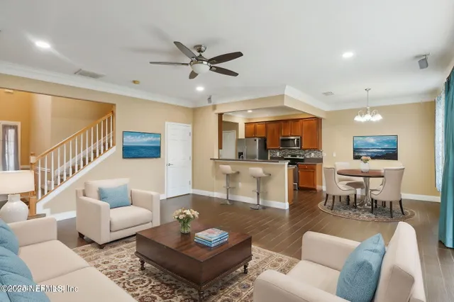 $2,150 | 4216 Metron Drive, Jacksonville, FL 32216