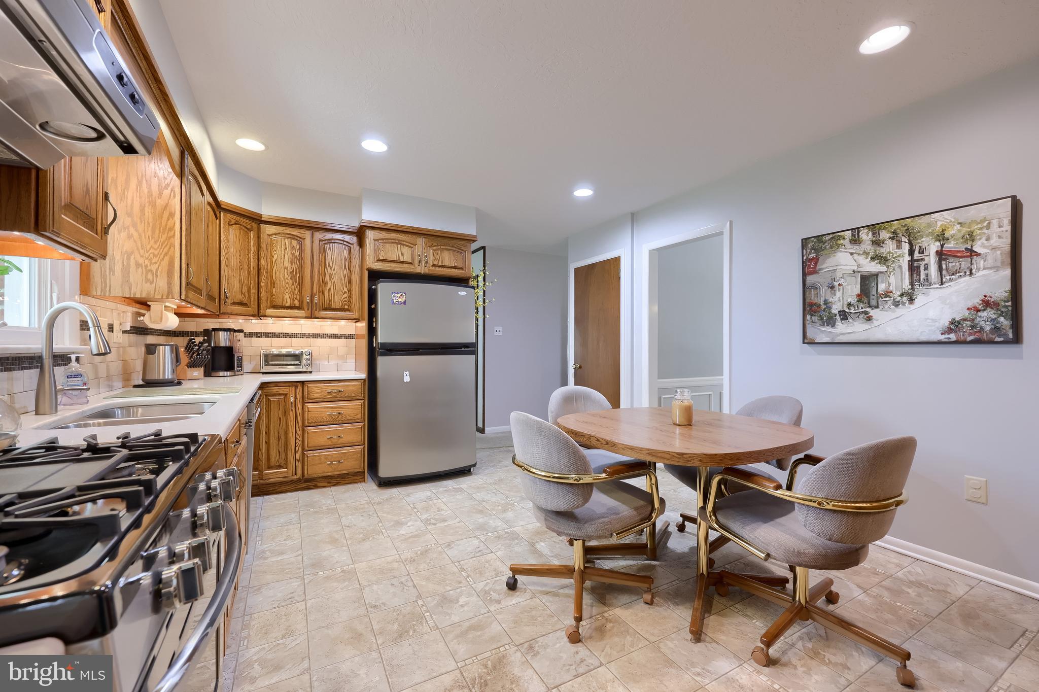 1731 Northview Road York, PA 17406 - Photo 16 of 54 Gallery Image 16