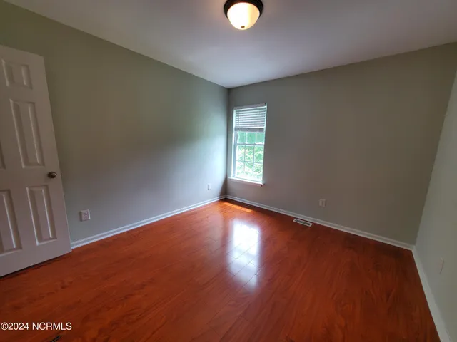 $1,400 | 1508 Manning Forest Drive, Unit C3, Greenville, NC 27834