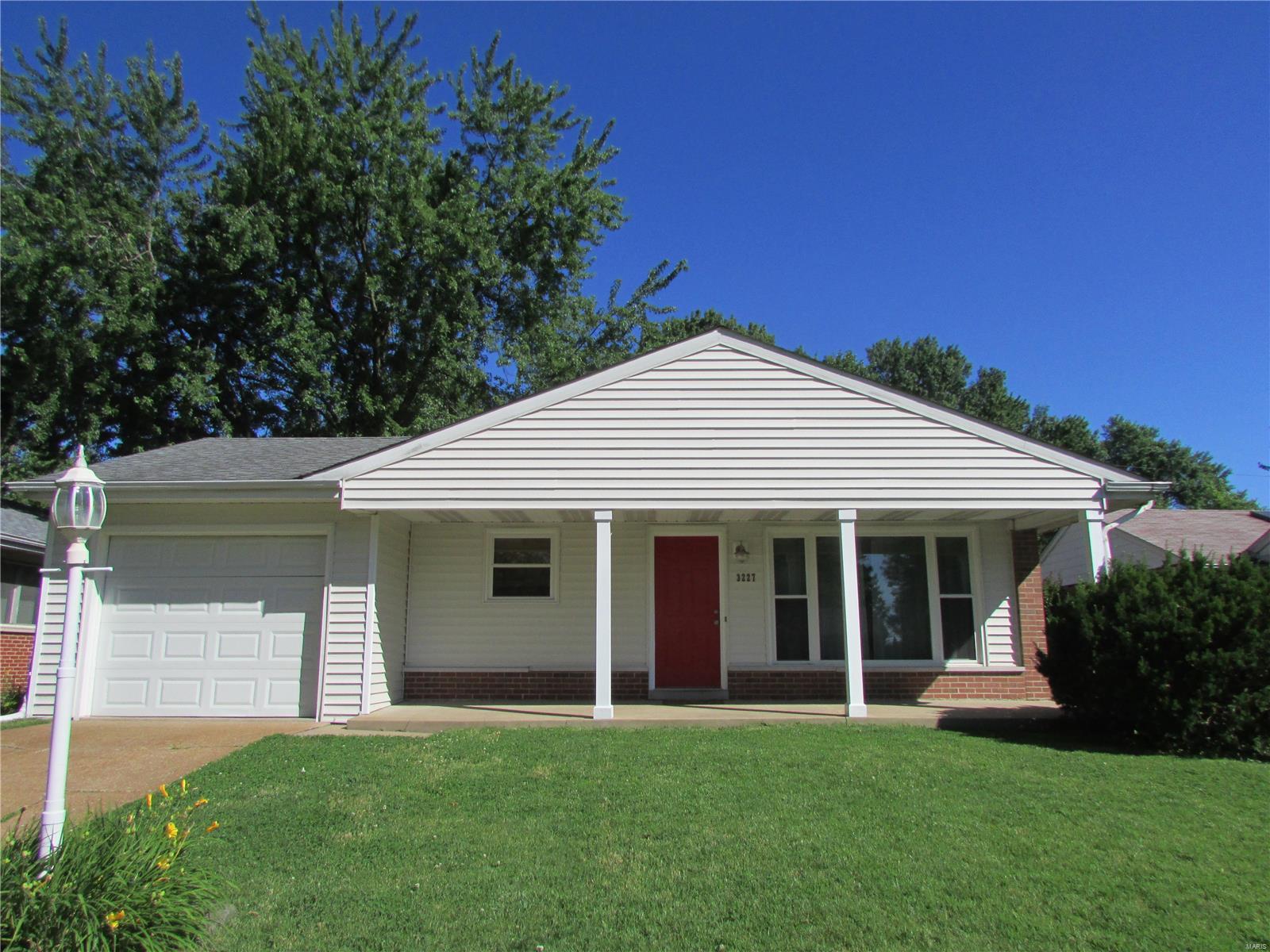 3227 Lin Tel Road St. Louis, MO 63125 - Photo 1 of 11 Gallery Image 1