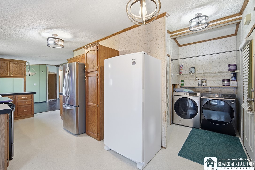 4911 Baker Street Ashville, NY 14710 - Photo 9 of 31