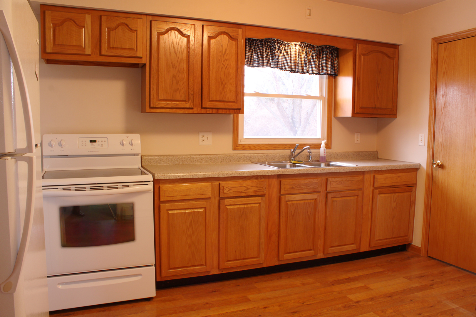 22609 Kishwaukee Valley Road Marengo, IL 60152 - Photo 9 of 28 Gallery Image 9
