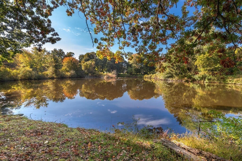 7 Apple Ridge Road, Unit 2 Maynard, MA 01754 - Photo 26 of 27 a view of a lake with outside space