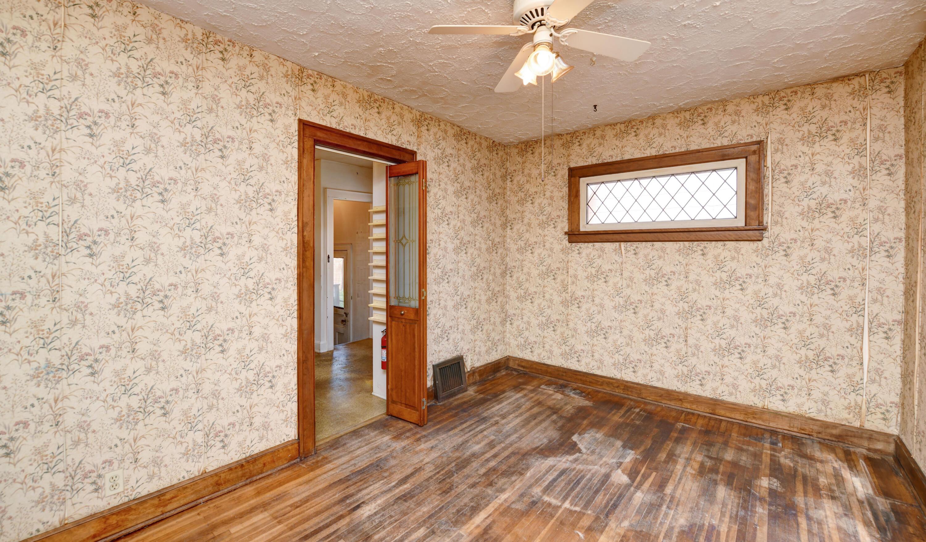 486 East Tulane Road Columbus, OH 43202 - Photo 12 of 32 Dining Room (3)