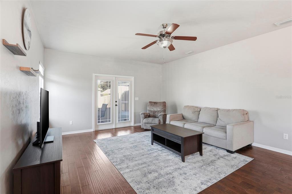 8458 Southwest 78th Road Gainesville, FL 32608 - Photo 6 of 37