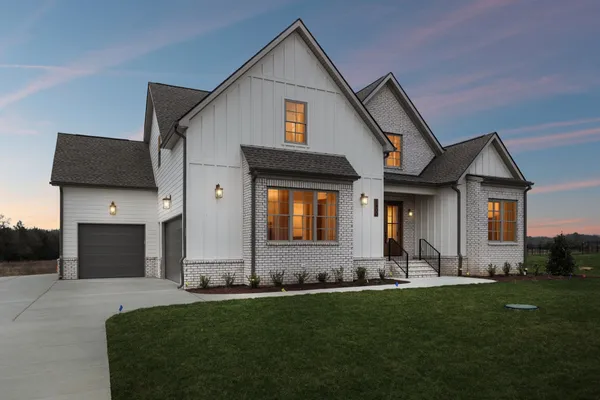 $868,500 | 1900 Martha Washington Way, Murfreesboro, TN 37130