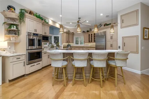 $2,295,000 | 746 Eagle Point Drive, Venice, FL 34285