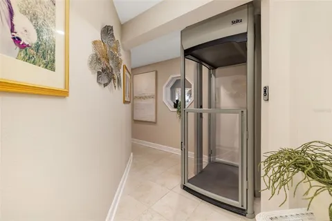 $2,295,000 | 746 Eagle Point Drive, Venice, FL 34285