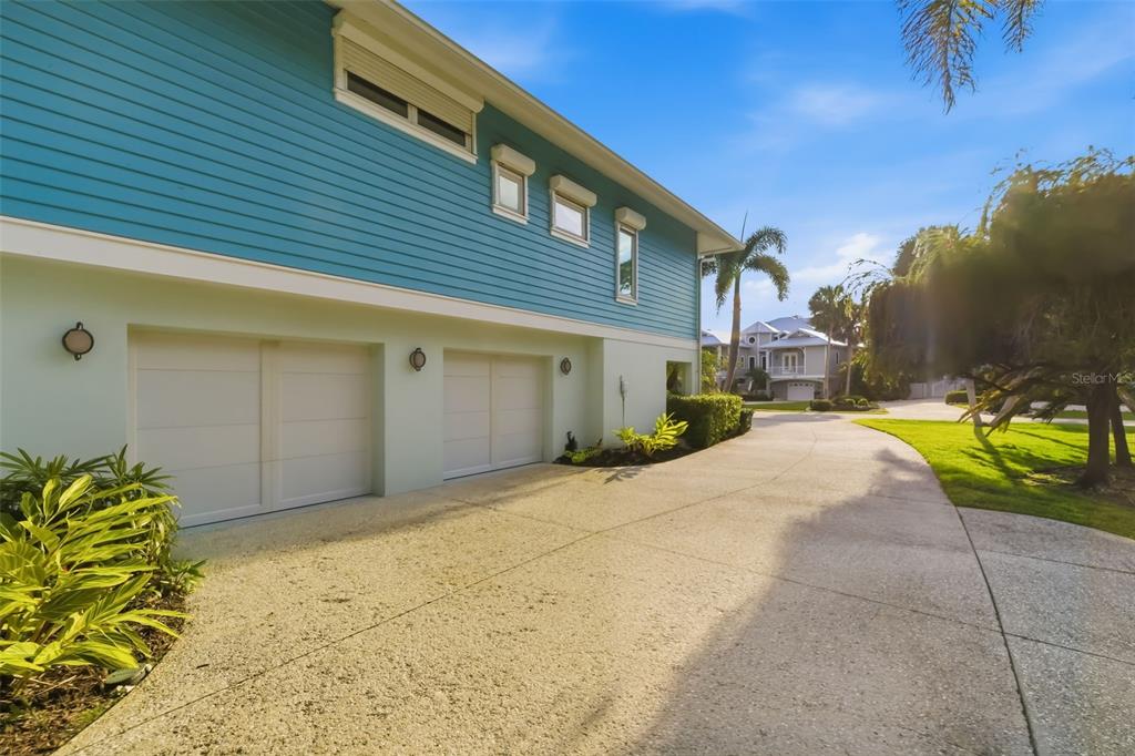 746 Eagle Point Drive Venice, FL 34285 - Photo 46 of 61