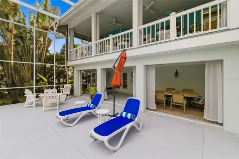 $2,295,000 | 746 Eagle Point Drive, Venice, FL 34285