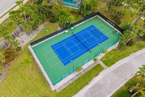 $2,295,000 | 746 Eagle Point Drive, Venice, FL 34285