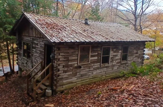 $199,900 | 5 East Wilder Road, Lebanon, NH 03784