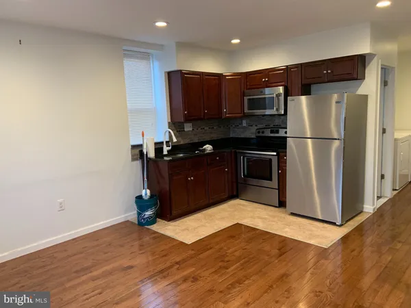$1,525 | 1540 West Ritner Street, Philadelphia, PA 19145