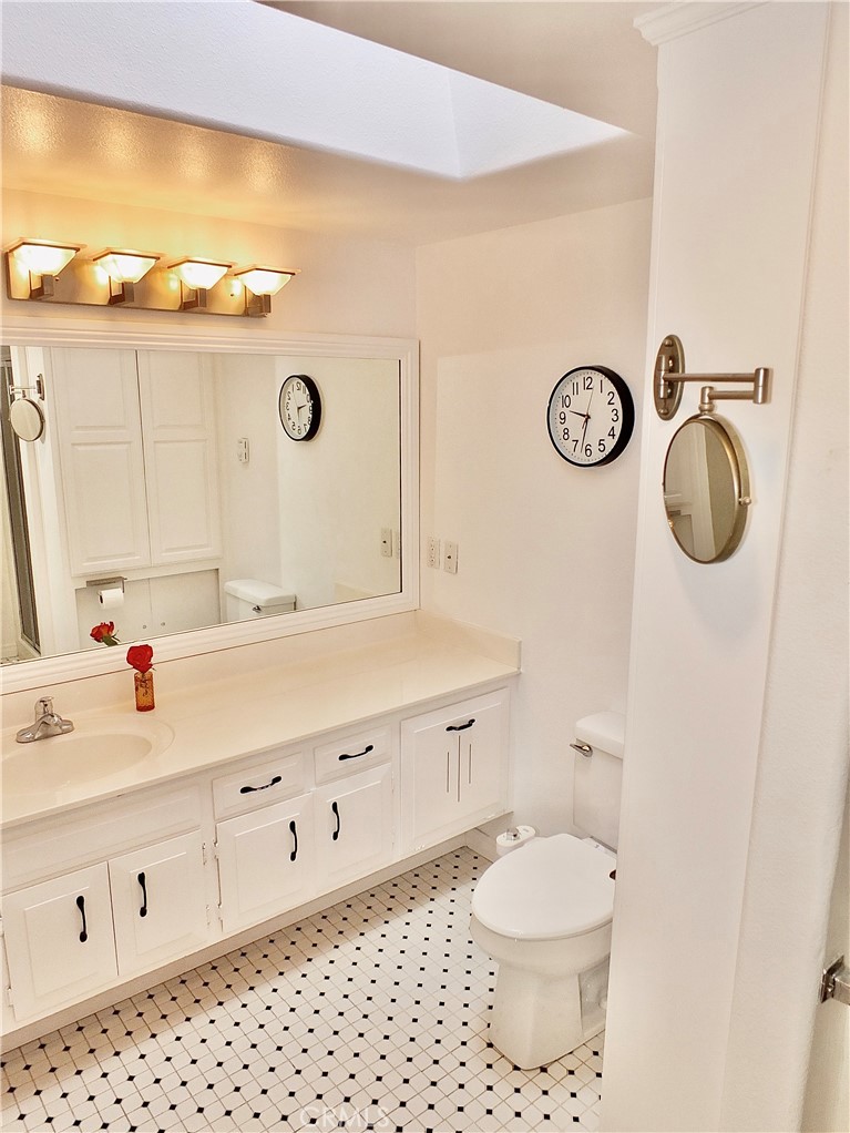 1560 Homewood Road, Unit 114L Seal Beach, CA 90740 - Photo 27 of 53