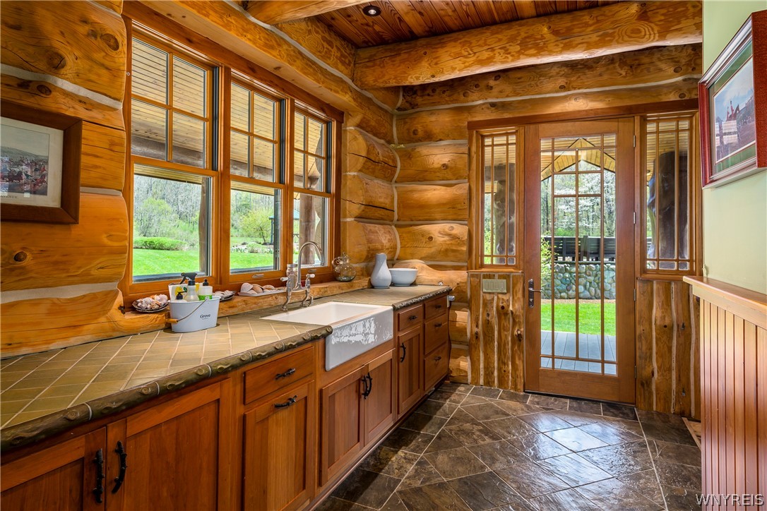 11522 Bixby Hill Road Freedom, NY 14009 - Photo 20 of 50 Back hall second kitchen area to back porch