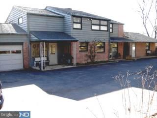 251 Church Lane Road Reading, PA 19606 - Photo 3 of 6